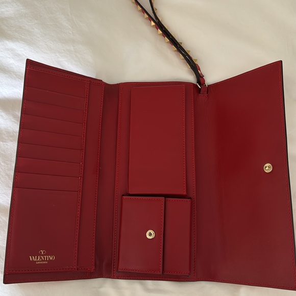 PRICE DROP! NEW Valentino wallet clutch with gold studs - Picture 2 of 7